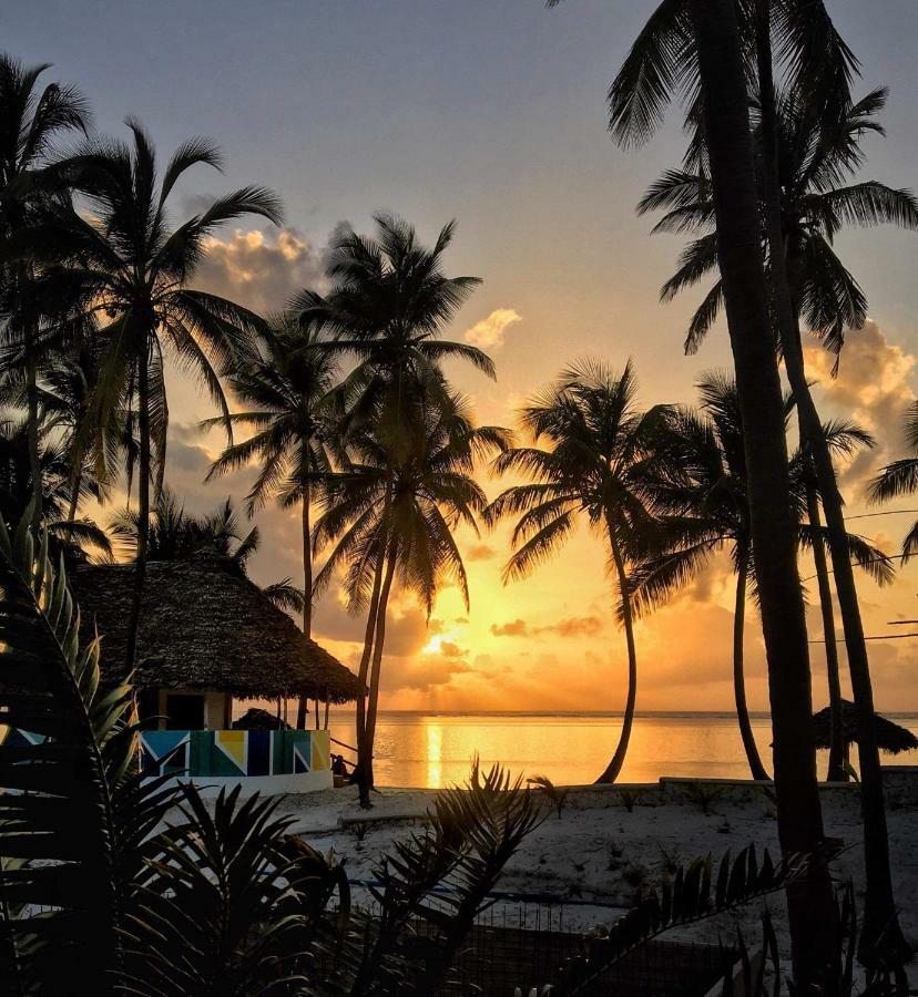 Tsunami Village ブウェワウ エクステリア 写真